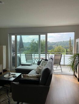 geräumige 3,5-Zimmer-Wohnung mit großem Balkon mit Blick ins Neckertal - Bad Friedrichshall
