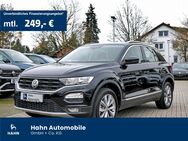 VW T-Roc, 1.5 TSI Style, Jahr 2018 - Backnang