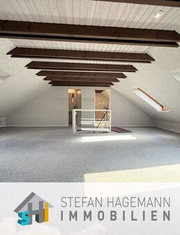 Eigentumswohnung mit zwei Garagen in Pinneberg WAHRES RAUMWUNDER - Pinneberg