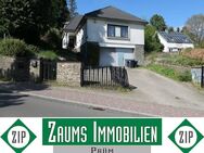 Zweifamilienhaus mit Doppelgarage und Werkstatt,Schwimmbad und großem Garten - Prüm