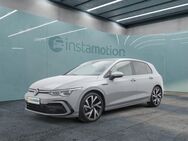 VW Golf, 1.5 8 eTSI R-Line H&K 18BERGAMO, Jahr 2024 - München