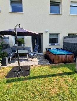 REIHENHAUS IN NAUMBURG (SAALE) - Naumburg (Saale)