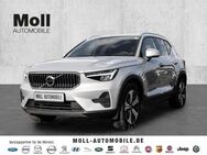 Volvo XC40 Plus Bright Recharge Plug-In Hybrid 2WD T4 Twin Engine EU6d StandHZG Navi digitales Cockpit - Aachen