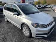 VW Touran 1.5 TSI COMFORTLINE *AHK*ACC*Speed-Limite - Boxberg (Baden-Württemberg)