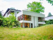 Exklusives Wohnen am Alsterlauf mit direktem Tiefgaragenzugang, privatem Spa und Golfplatz-Flair - Hamburg