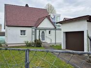 - meine eigene Haustüre - - Reichertshofen