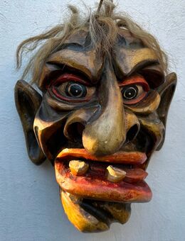 Suche alte Krampusmasken - Sankt Johann (Baden-Württemberg)