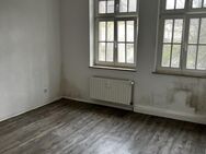 LEER WERDENDE 2 ZIMMER ERDGESCHOSSWOHNUNG MIT BALKON - Duisburg