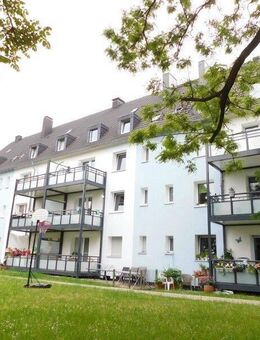 Gemütliche 2-Zi.-Whg. mit sonnigem Balkon- auf Wunsch ab sofort frei - Hilden