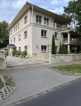 Seniorengerechte 2-Raum-Nichtraucher-Wohnung im EG + Aufzug + EBK + Stellplatz + Mietkauf - Bad Saarow