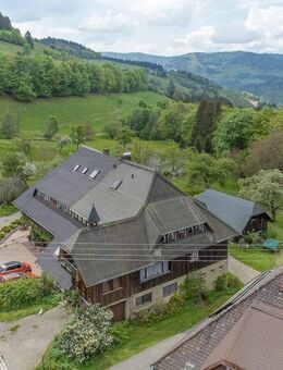 Wohnidylle in historischem Gebäude in einem kleinen Paradies - Tunau