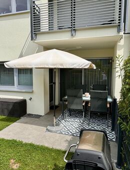 Traumhafte Erdgeschoss Wohnung mit eigenem Garten und Tiefgarage - Neumarkt (Oberpfalz)