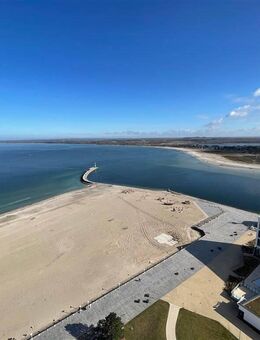 Ecksuite mit Panoramablick auf die Trave und die Ostsee - Lübeck