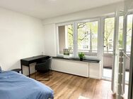 WG-Zimmer (noch 1 Zimmer frei) am Olympiapark in Schwabing-West***3er WG***vollmöbliert***Bestlage - München