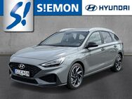 Hyundai i30, 1.5 T-GDi FL Kombi M T N-LINE Mehrzonenklima, Jahr 2023 - Emsdetten