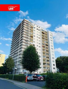 Gelegenheit für MARKTKENNER : Modernisierte Wohnung über den Dächern von Bischofsheim - bezugsbereit - Maintal
