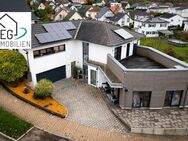 Stilvolles Zuhause mit Gewerbeeinheit - Wohnen und Arbeiten perfekt vereint - Gaildorf