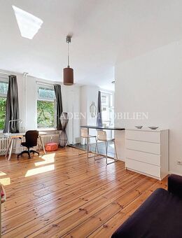 Provisionsfrei!!Helligkeit & Altbau-Charme - Stilvolle Wohnung im klassischen Altbau - Berlin
