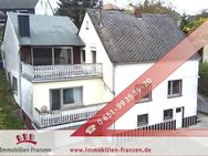 Morscheid: renovierungsbedürftiges Ein- oder Zweifamilienhaus mit großem Grundstück, 2 Garagen und viel Potenzial will wachgeküsst werden ! - Morscheid