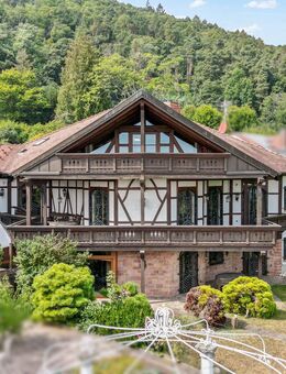 Luxuriöse Villa in Weyher mit Panoramablick und großzügigem Grundstück - Weyher (Pfalz)