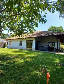 Barriere freier Bungalow mit sehr schönem Garten - Perlesreut