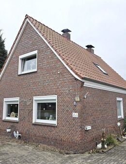 Aufwendig modernisiertes Wohnhaus - Wiesmoor