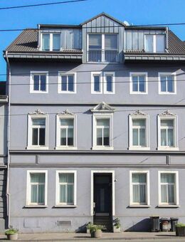 Attraktives Mehrfamilienhaus mit 8 Einheiten und erheblichem Wertsteigerungspotenzial - Düsseldorf
