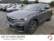 VW Touareg, 3.0 V6 R-Line PAN DYN, Jahr 2022 - Bürgstadt