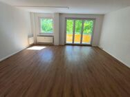 Herrliche 5-Raum-Wohnung mit 2 Bädern, Abstellkammer und 2 Balkonen in Kappel - Chemnitz