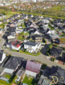 Hochwertiges ZFH im Stukenborg mit Wohnkeller & großer Doppelgarage - Vechta