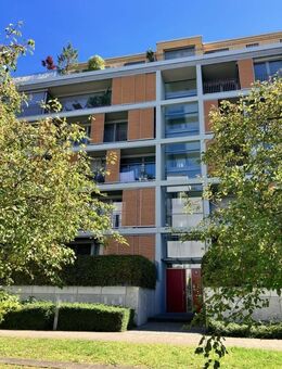 Bei VIVAWEST die Sonnenstrahlen auf dem eigenen Balkon genießen. - Essen