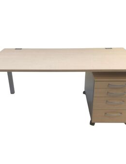 Schreibtische König+Neurath -Basic.4- - Dreieich Zentrum