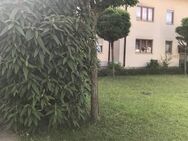 Ruhige im Zentrum Rastatt schöne helle 2,5-Zimmerwohnung mit Hobbyraum, Keller, TG Stellplatz und Außenstellplatz - Rastatt