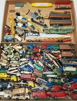 Siku Plastik Modelle - alte V-Serie, aus den 50/60 Jahren in verschiedenen Zuständen mit Raketentransporter etc. - Bovenden