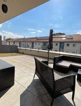 Penthousewohnung mit großer Terrasse und Balkon - modernes Wohnen in zentraler Lage von Rastatt - Rastatt
