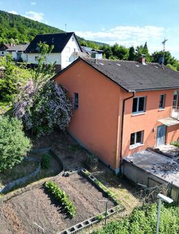 Grüne Oase: Einfamilienhaus in Ortsrandlage mit herrlichem Fernblick - Malsch (Landkreis Karlsruhe)