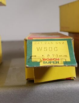 Bosch 0241245552 Super Zündkerzen W5DC 0,7mm 1 Stück - Hannover Vahrenwald-List