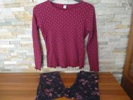 Mädchen Langarmshirt, Shirt u. 2 Leggins, Hosen Gr. 146/152 - Garbsen