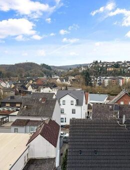 Mehrfamilienhaus in Hanglage mit attraktivem Renditepotenzial - Hahnstätten
