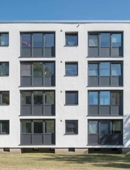 Platz für die gesamte Familie! Geräumige 3,5-Zimmer-Wohnung mit Klick-Vinyl in Wolfsburg - Wolfsburg