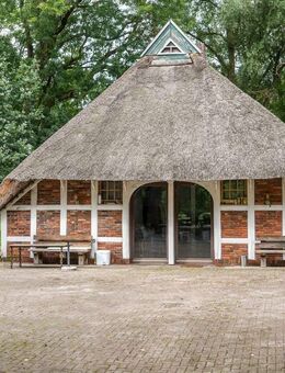Landhaus mit ca. 17.500 m²: Einliegerwohnung, Sauna & Veranstaltungsgebäude zur freien Gestaltung! - Ovelgönne