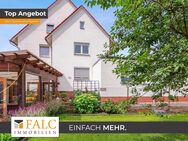 Sie suchen? Wir haben: Mehrfamilienhaus mit 3 Garagen, Carport + großem Garten in Hohenhameln-Soßmar - Hohenhameln