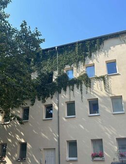 Attraktive Kapitalanlage! Schöne Singlewohnung mit Einbauküche in beliebter Lage! - Halle (Saale)
