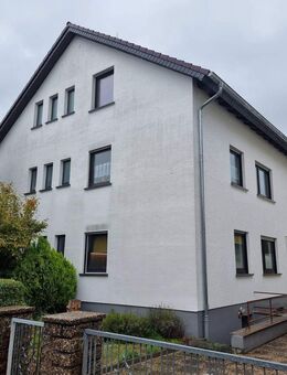 Großzügige 3 Zimmer Dachgeschosswohnung mit Balkon - Dietzenbach