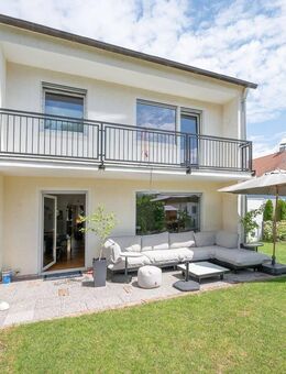 AIGNER - Attraktive Doppelhaushälfte mit Garten - modernisiert und bereit zum Einziehen! - Aschheim