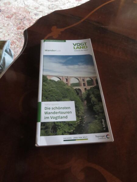 Vogtland Wanderbuch zu verschenken - Stuttgart