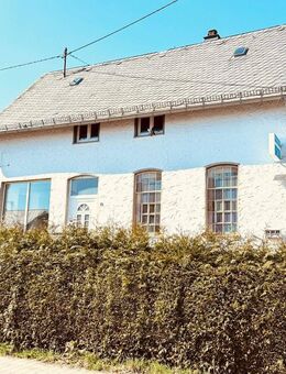 **Renovierung mit Vision** EFH*MFH*Einliegerwohnung**Nahe A1/A60- Pendler **Belgien-Luxemburg- NRW *Ferienwohnung*Platz für Wohnmobil - Auw (Prüm)