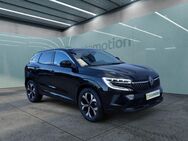 Renault Austral, Techno MildHybrid 160, Jahr 2022 - München