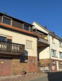 Bezahlbares Eigenheim in ruhiger Lage - mit traumhaftem Ausblick - Battenberg (Eder)