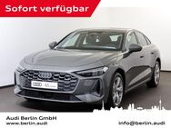 Audi A5, Limousine TFSI, Jahr 2022 - Berlin